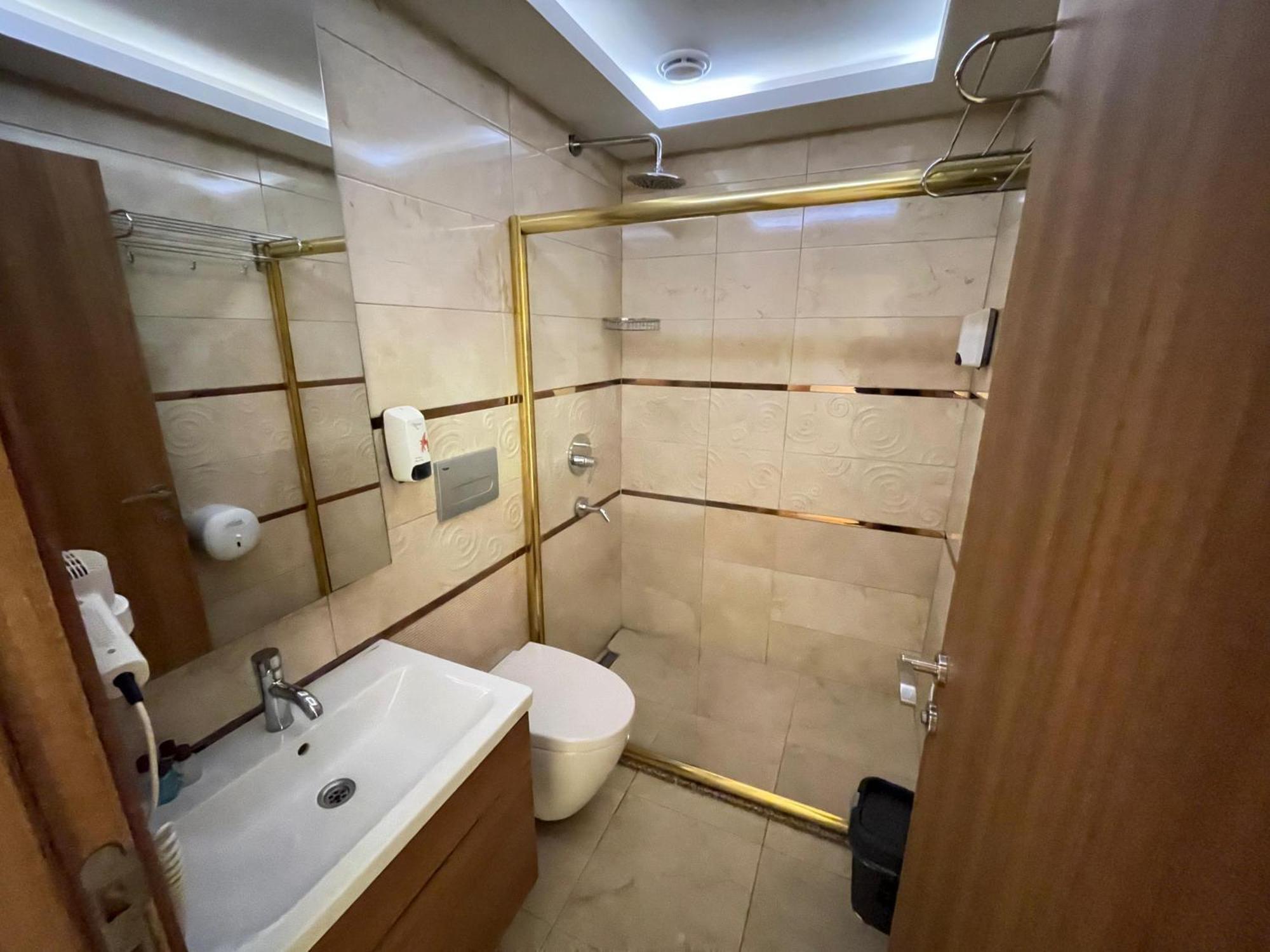 Centro Park Hotel Kamalac Dış mekan fotoğraf